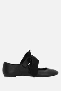 Scarpe Basse>YOHJI YAMAMOTO ballerina mary-jane in nappa con fiocchi Nero