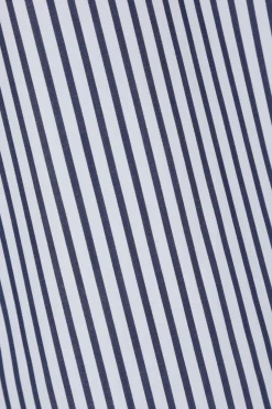 Topwear><noscript><img width=