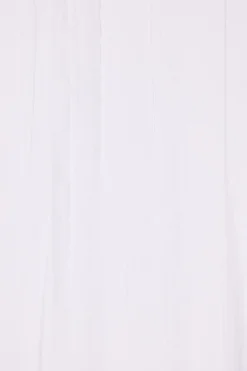 Topwear><noscript><img width=