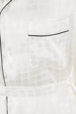 Topwear><noscript><img width=