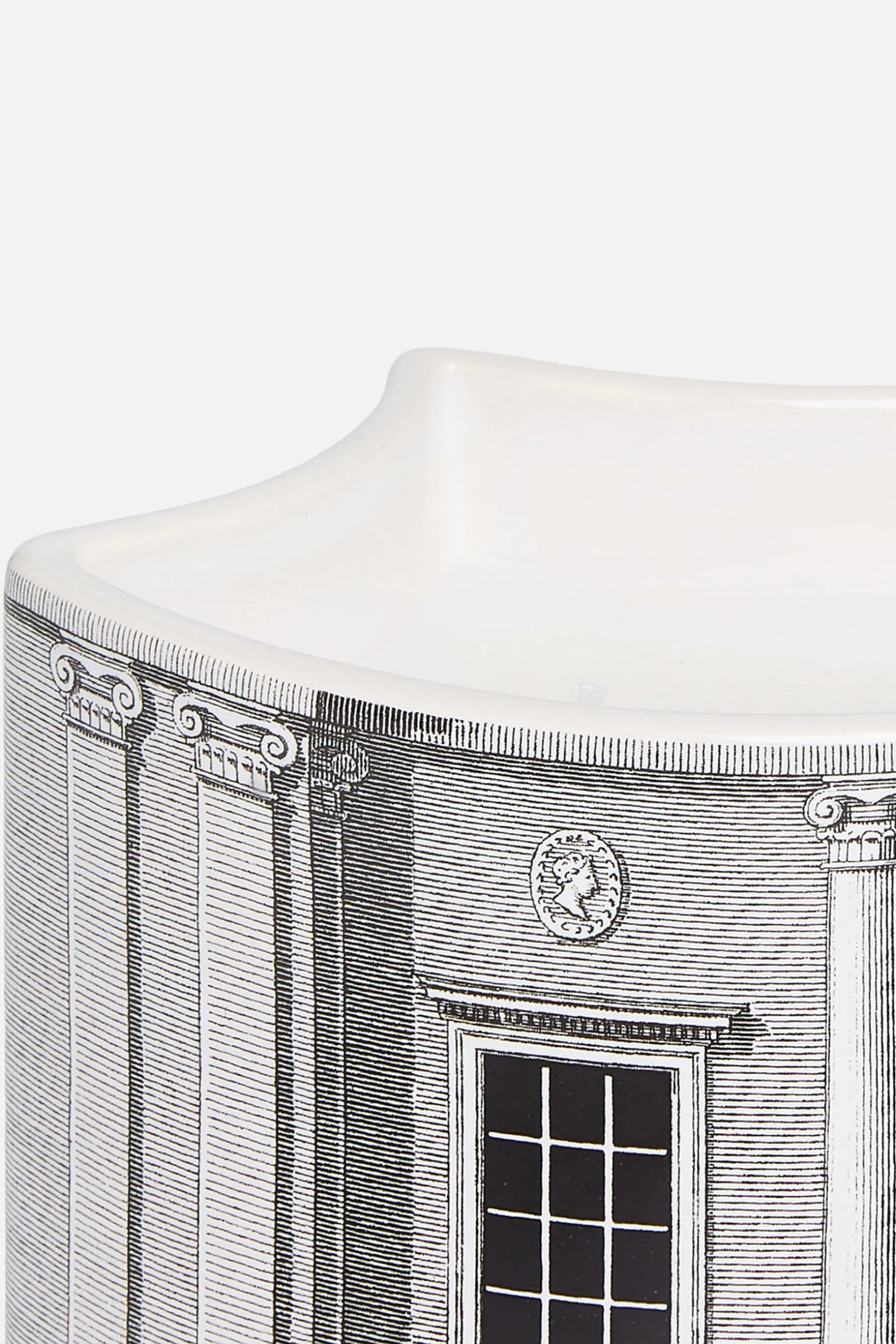 Lifestyle>FORNASETTI candela profumata Nel Mentre con Decoro Architettura Multicolor