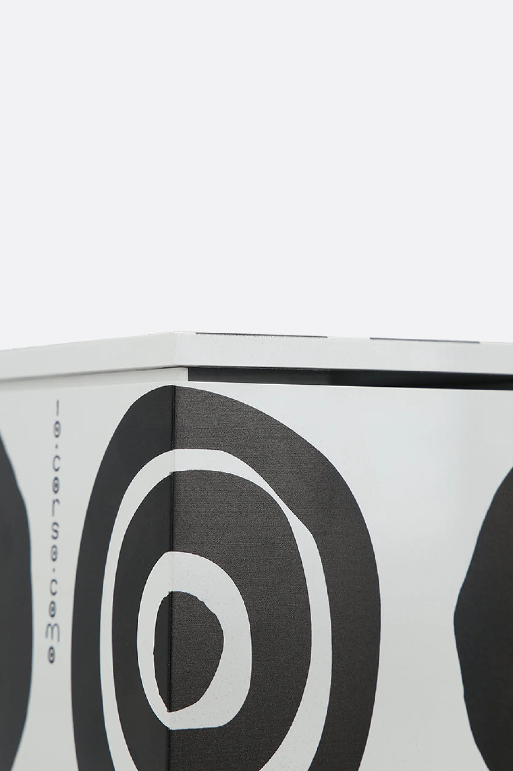 Lifestyle>CINI&NILS X 10 CORSO COMO cuboluce wireless con cerchi signature Bianco