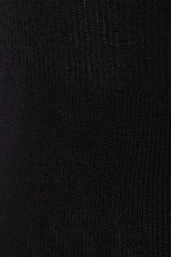 Topwear><noscript><img width=