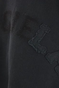Topwear><noscript><img width=