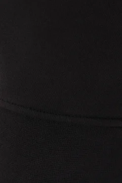 Topwear><noscript><img width=