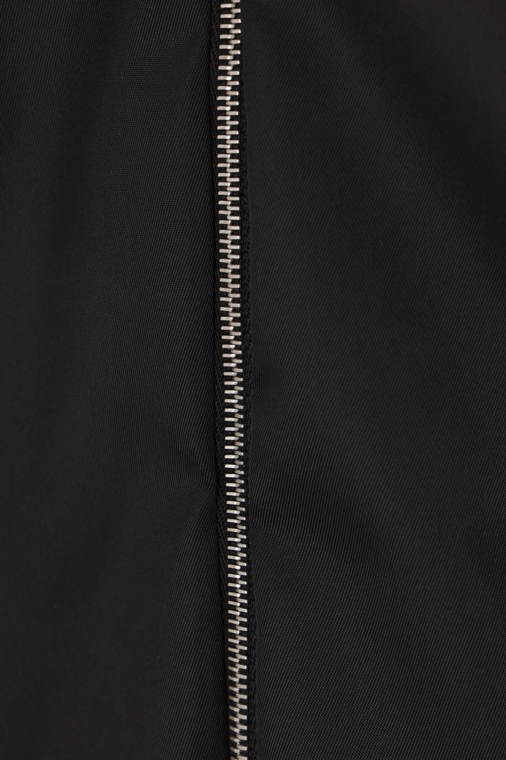Capispalla>JIL SANDER giacca-camicia in twill di nylon Nero