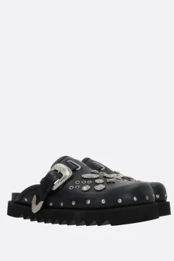 Mocassini E Slippers>TOGA VIRILIS mule in pelle liscia con borchie Nero