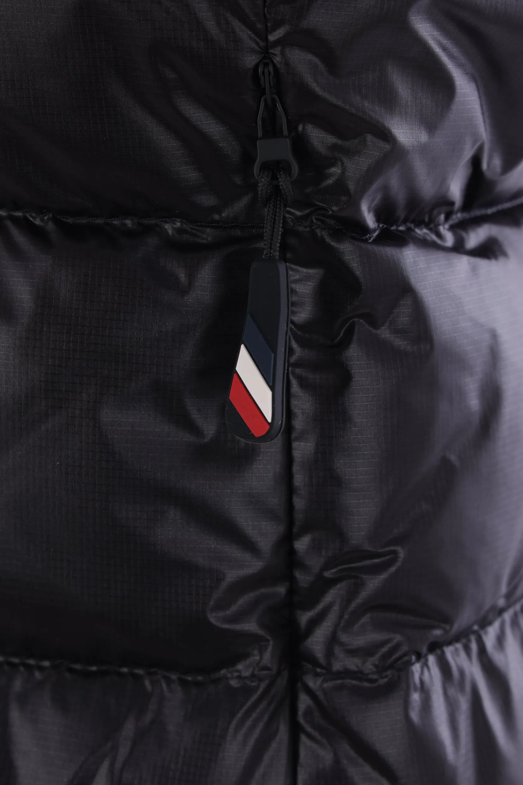 Capispalla>MONCLER GRENOBLE piumino smanicato in nylon lucido Nero