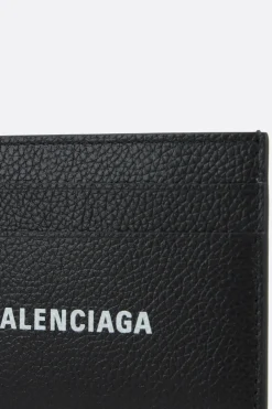 Piccola Pelletteria><noscript><img width=