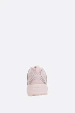 Sneakers><noscript><img width=