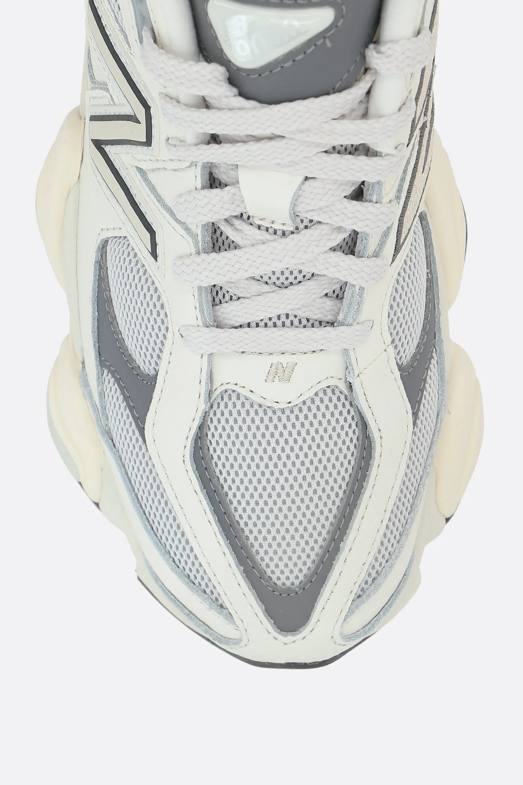 Sneakers>NEW BALANCE sneaker 9060 in mesh e pelle martellata Grigio