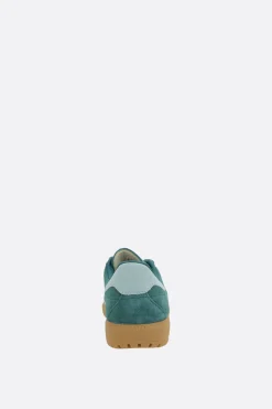 Sneakers><noscript><img width=