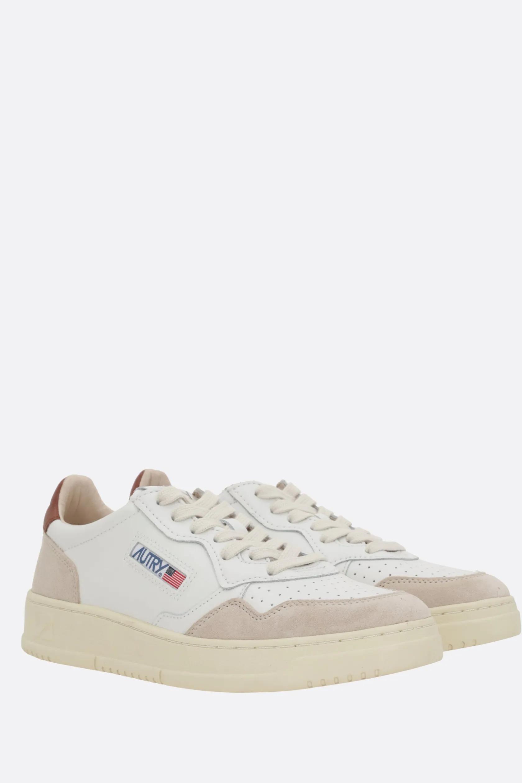 Sneakers>AUTRY sneaker Medalist in pelle liscia e suede Bianco