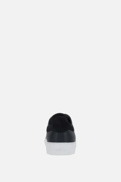Sneakers><noscript><img width=