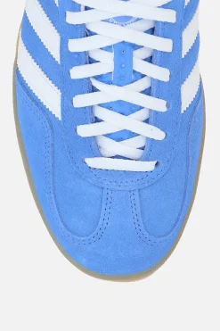 Sneakers><noscript><img width=