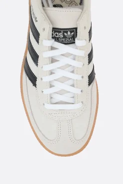 Sneakers><noscript><img width=
