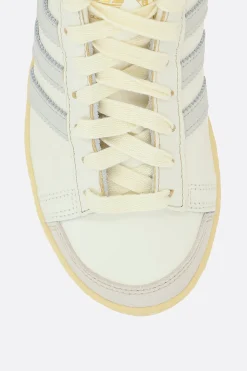Sneakers><noscript><img width=