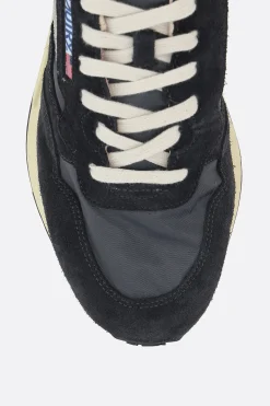 Sneakers><noscript><img width=