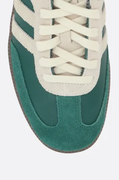 Sneakers><noscript><img width=