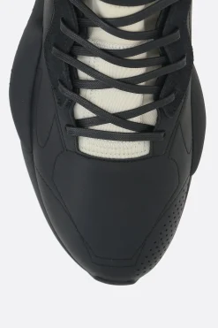 Sneakers><noscript><img width=