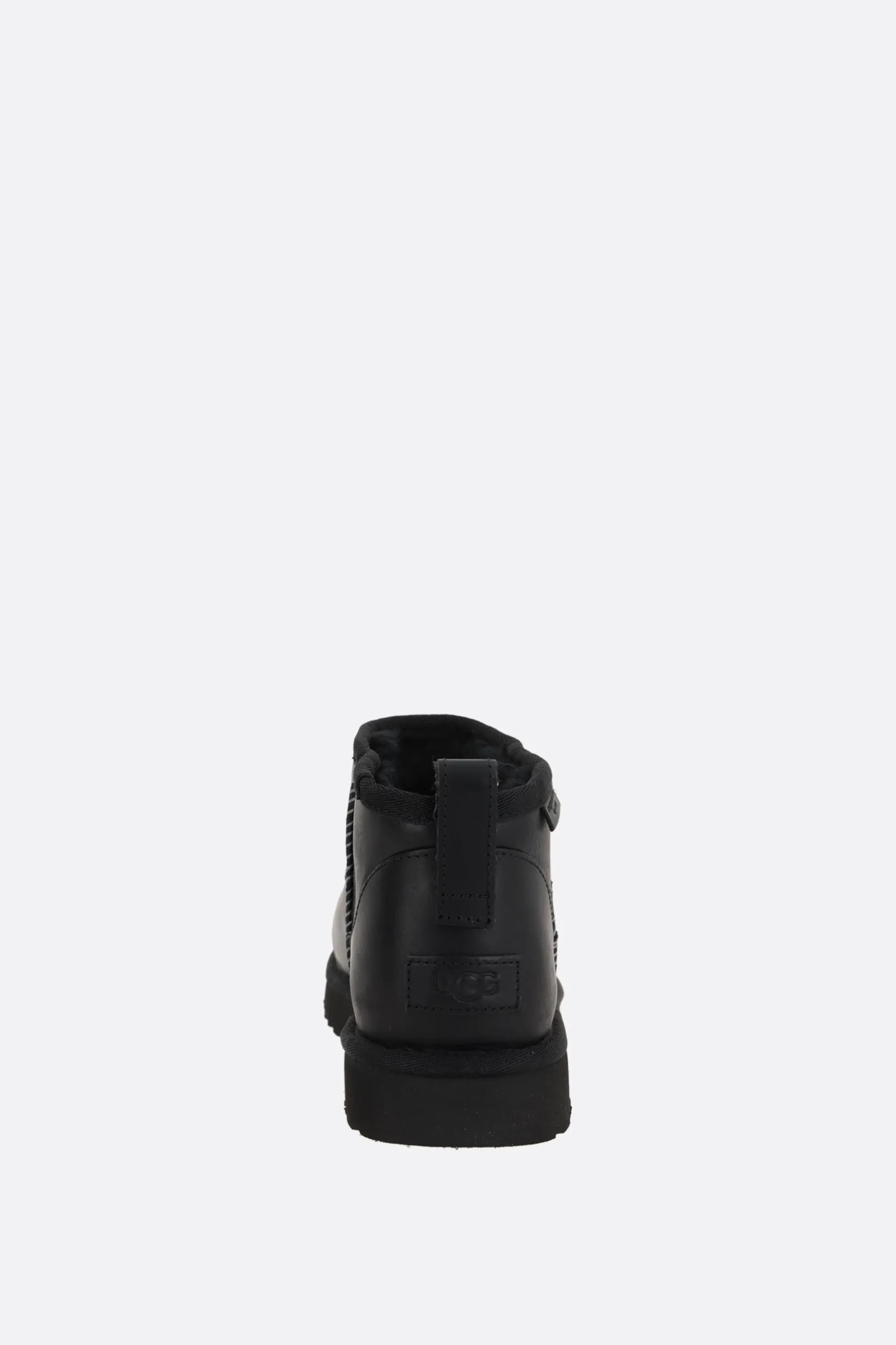Stivali>UGG stivaletto Classic Ultra Mini in pelle rigenerata Nero