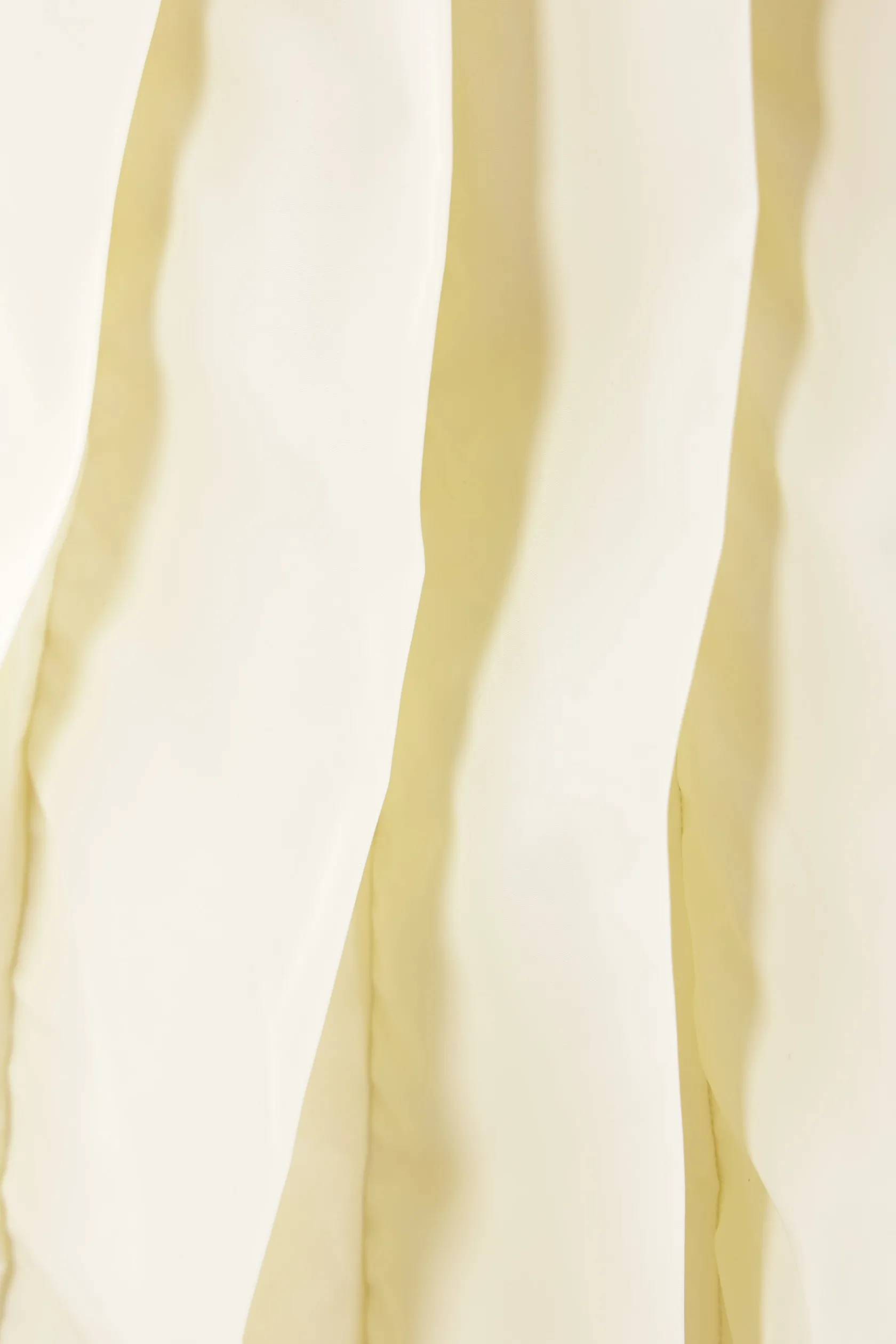Topwear>MARIA CALDERARA top smanicato Origami in taffetà Bianco