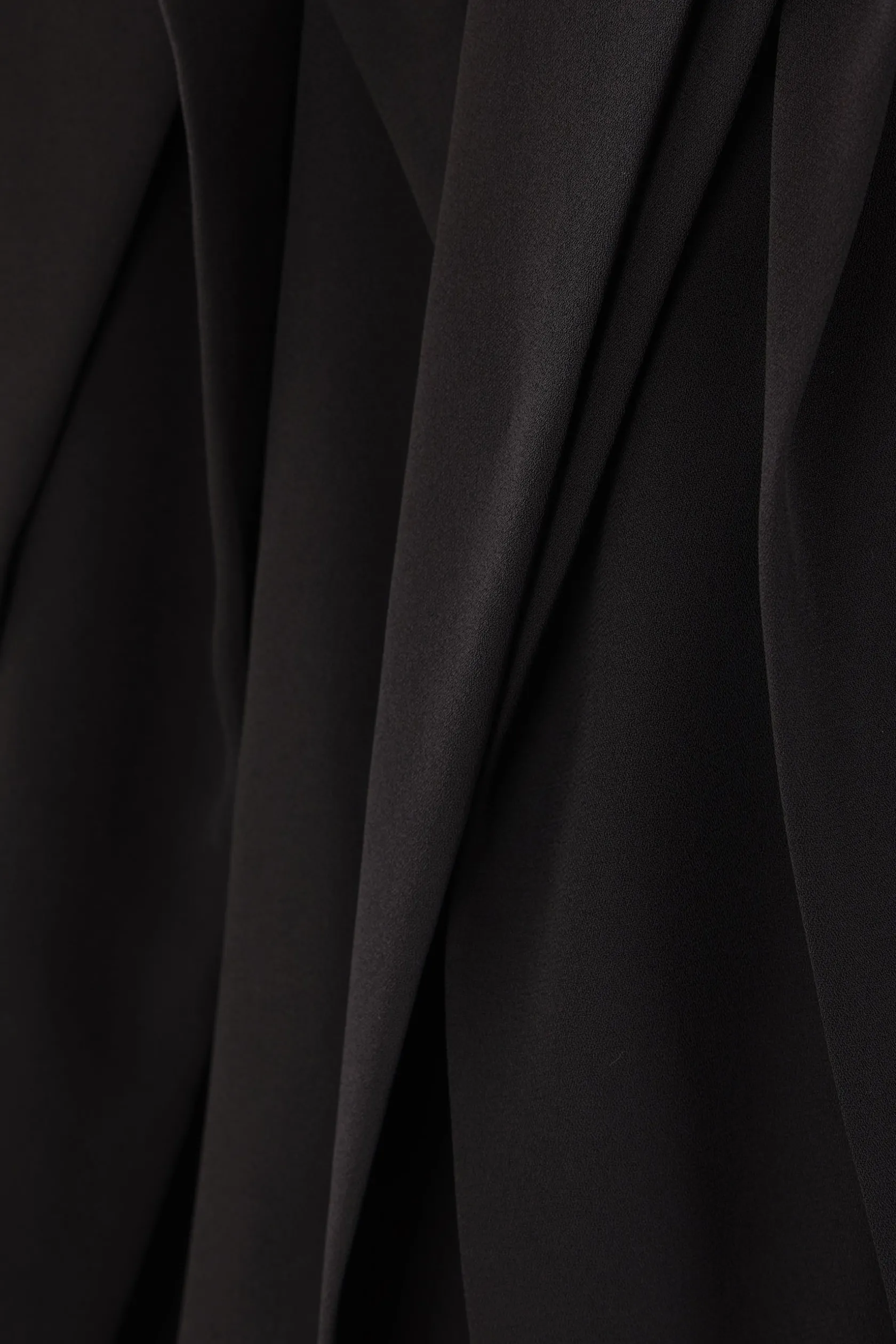Topwear>MARIA CALDERARA top smanicato Origami in crêpe Nero