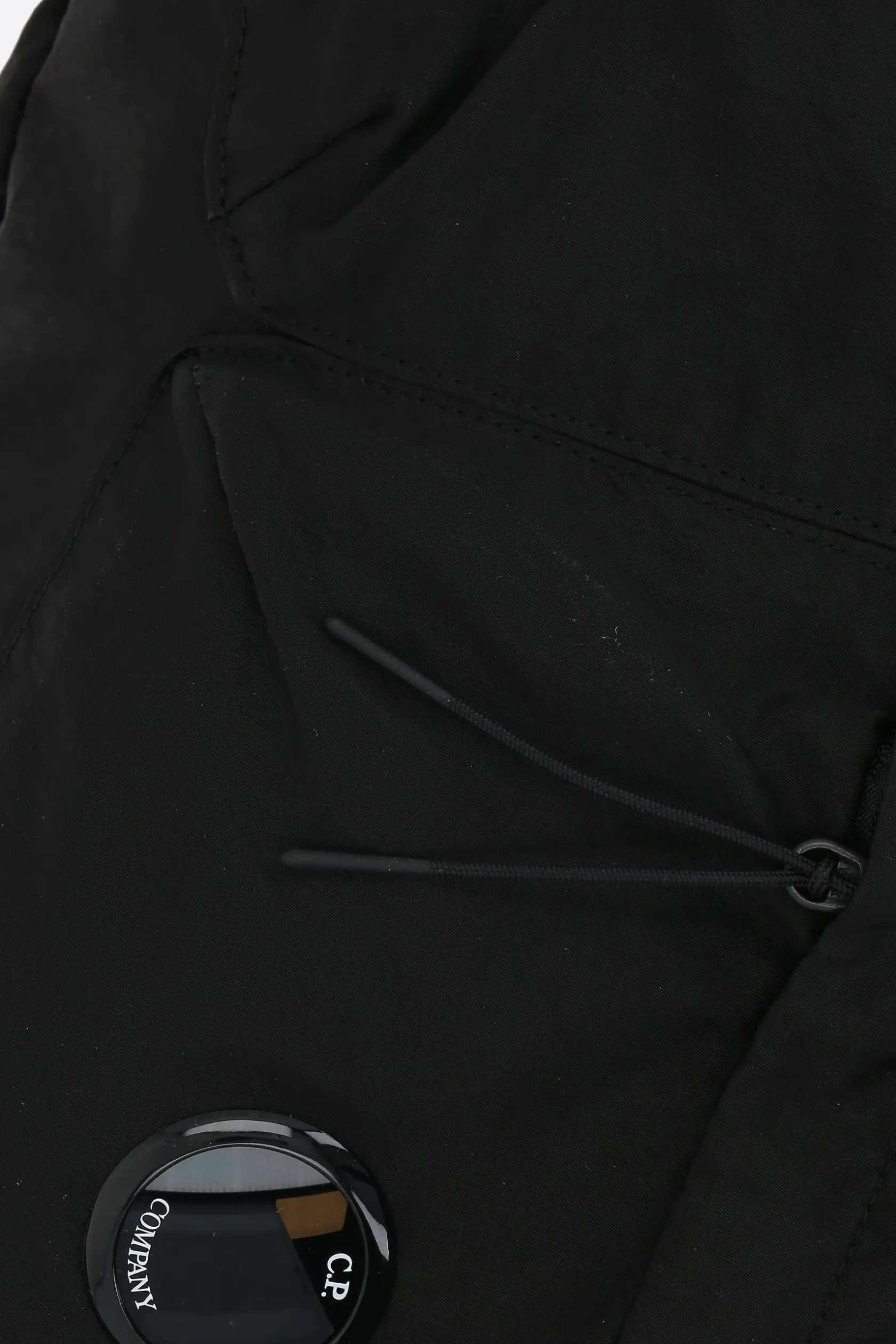 Borse A Mano>C.P. COMPANY tote B Lens in nylon Nero