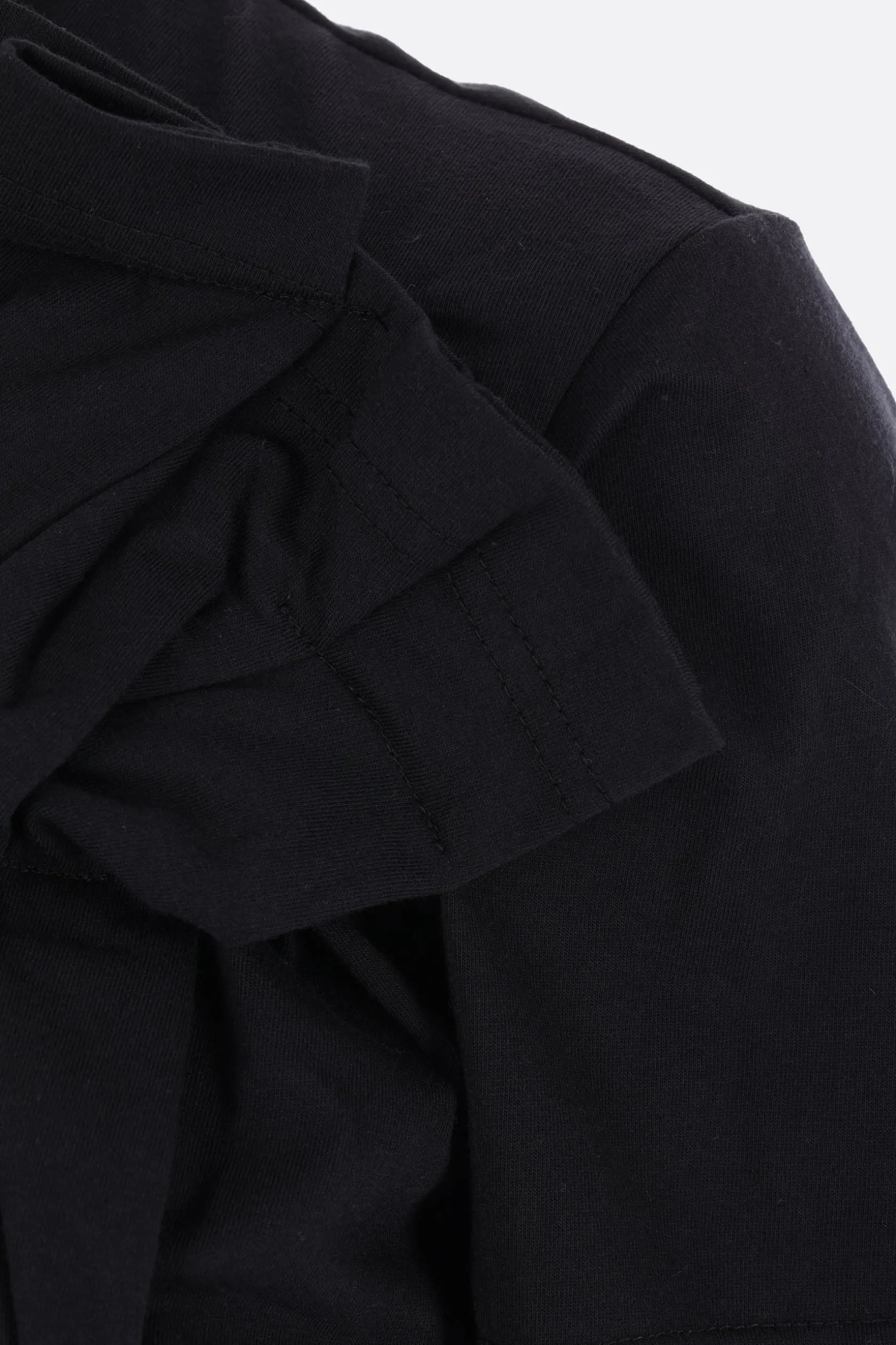 Topwear>COMME DES GARÇONS t-shirt in jersey con rouches Nero