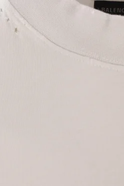 Topwear><noscript><img width=